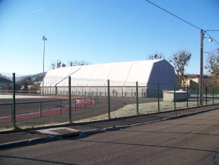 Construction d'un court de tennis couvert